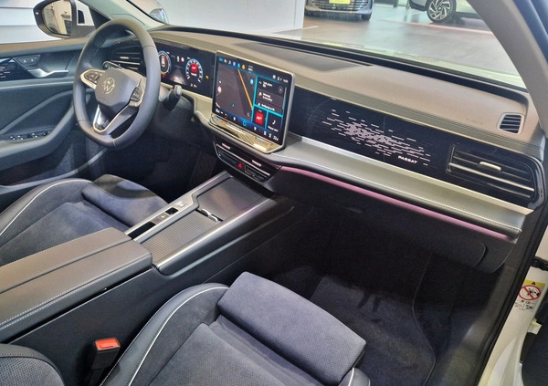 Volkswagen Passat cena 202700 przebieg: 1, rok produkcji 2024 z Żyrardów małe 301